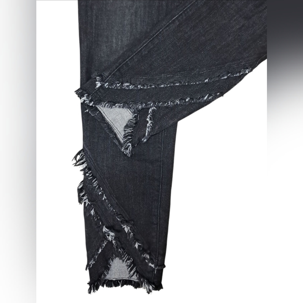 AP. NY Liberty Asymmetric Raw Hem Black Jeans Women’s 8 Cropped Slim - Picture 12 of 16